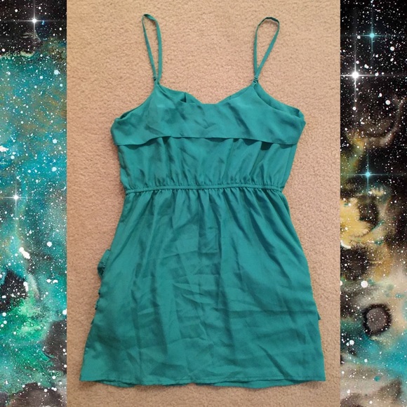 Fun Front Zip Dress - Picture 3 of 4