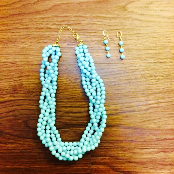Teal necklace & earrings