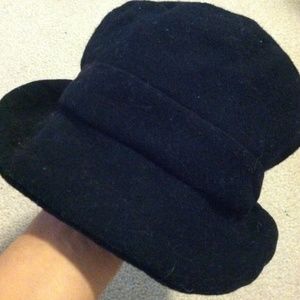 Black winter hat
