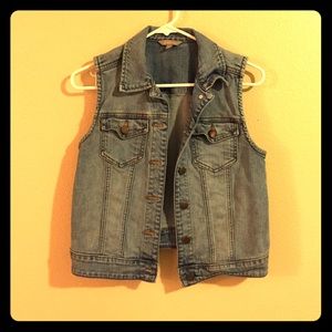 Jean vest