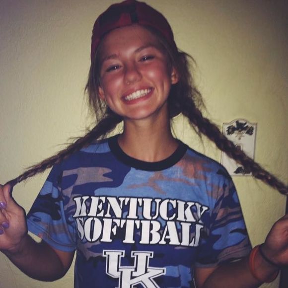 Meet your Posher, Abby - Picture 1 of 1