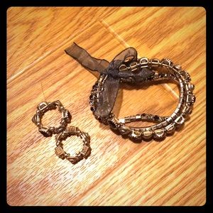 Bracelet w/matching rings