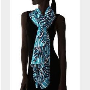 Lilly Pulitzer Lillian scarf