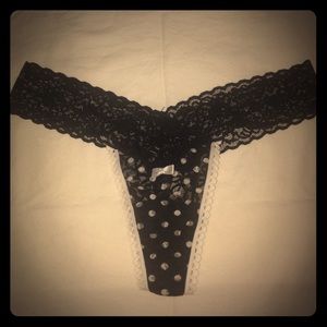 NWT VS Lacie Thong - Black & White Polka Dots