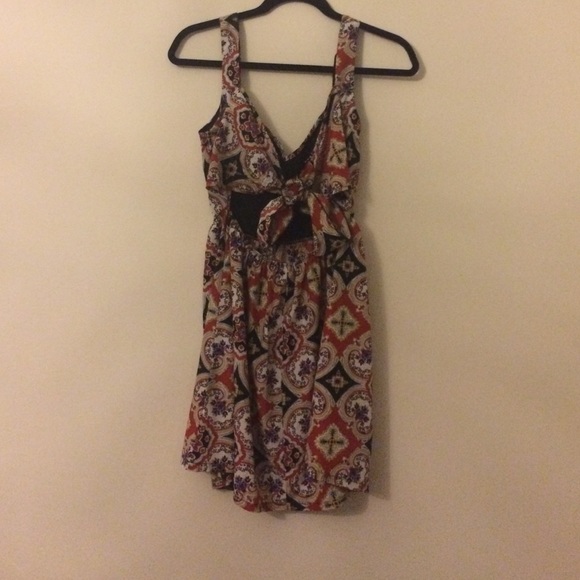 Pattern dress - Picture 2 of 3