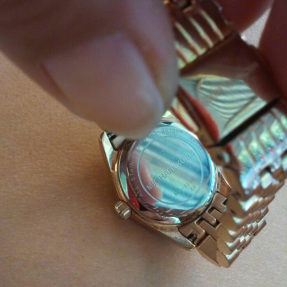 Michael Kors ladies watch - Picture 3 of 4