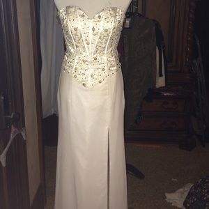 Formal prom dress