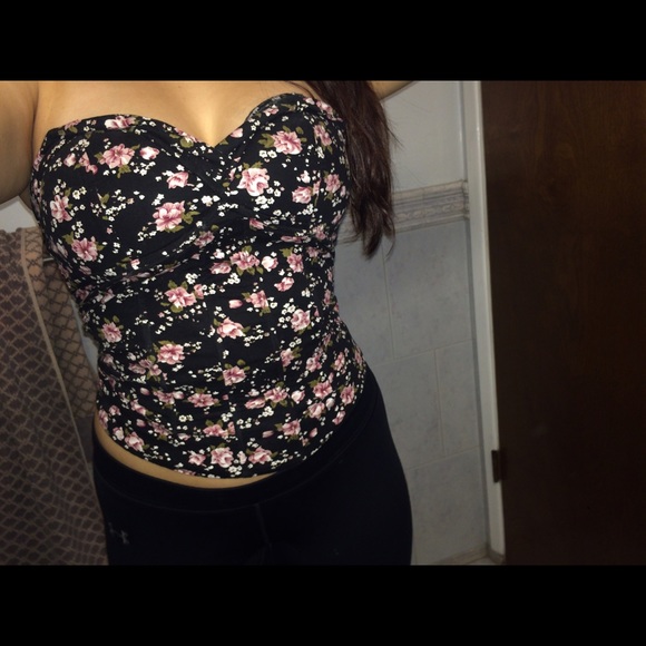 Flower top strapless