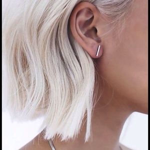 Bar earrings