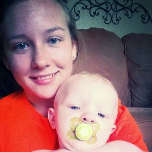 Meet your Posher, Candice