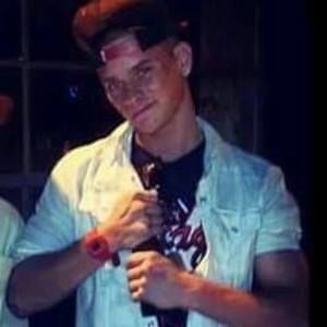 Meet your Posher, Devon