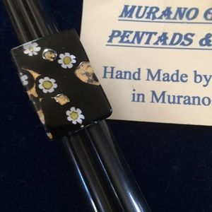 Murano Glass Ring Black Daisy