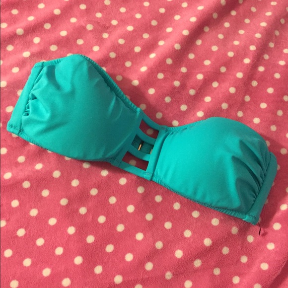 NEW Victoria Secret's strappy bandeau - Picture 2 of 3