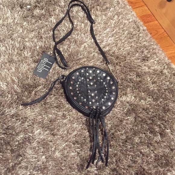 PRICE DROP!! 🎉Black studded cross body purse