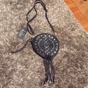 PRICE DROP!! 🎉Black studded cross body purse