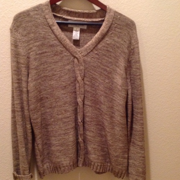 Beige cable knit sweater