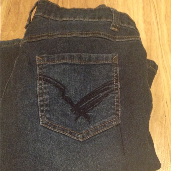 Vanity size 26 Jeans. - Picture 2 of 3