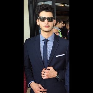 Meet your Posher, Abed