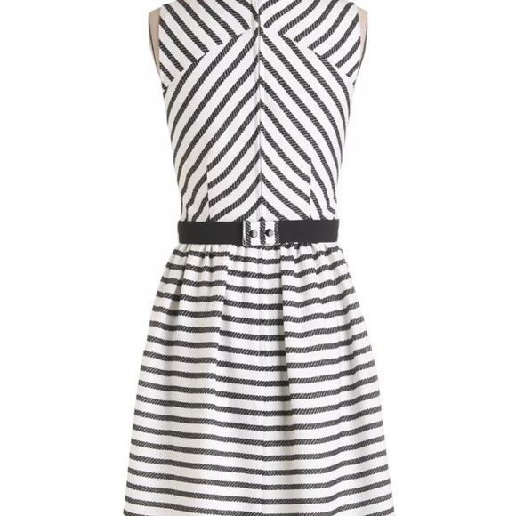 Modcloth Chevron Striped Dress Sz Medium 4/6 - Picture 2 of 4