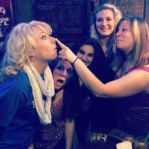 Meet your Posher, Noelle