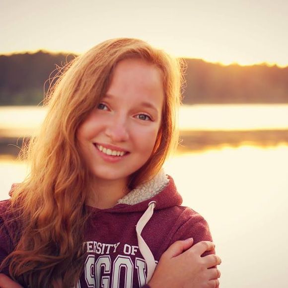 Meet your Posher, Mila