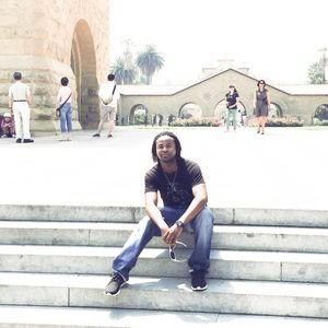 Meet your Posher, Emmanuel