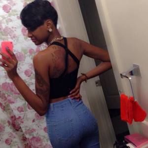 Meet your Posher, Jasmine