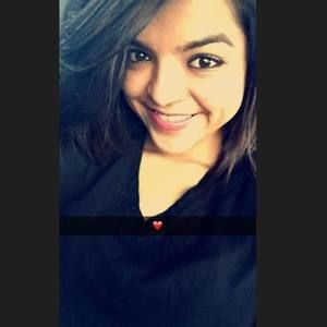 Meet your Posher, Oralia