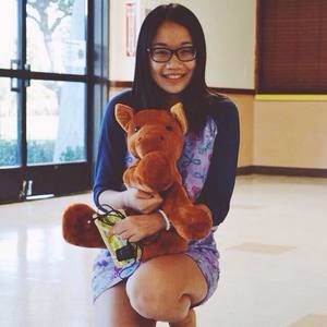 Meet your Posher, Charissa