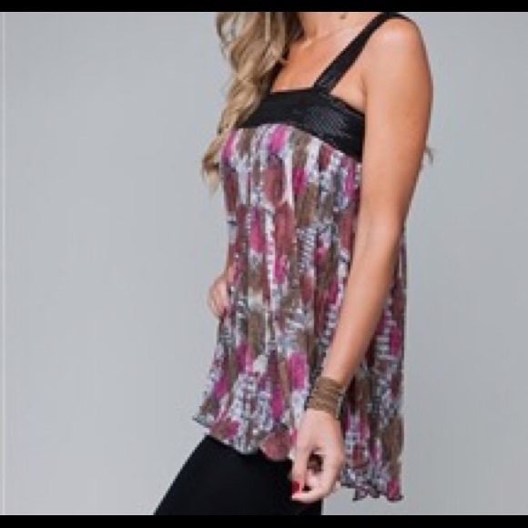 Crinkled tank - Picture 2 of 3