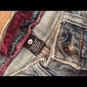 3L Refugee Jeans. Brand New. Boot Cut