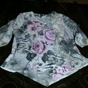 Beautiful blouse!