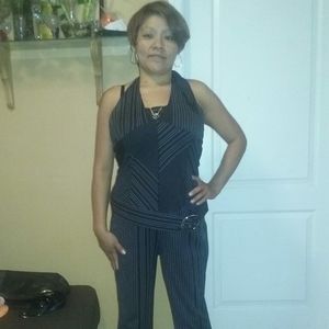 Meet your Posher, Deborah