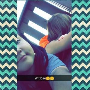 Meet your Posher, Lorena