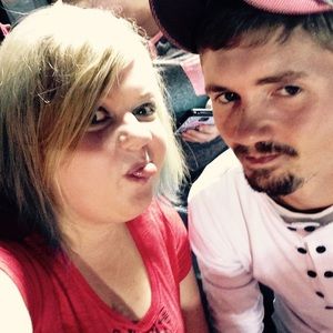 Meet your Posher, Holli