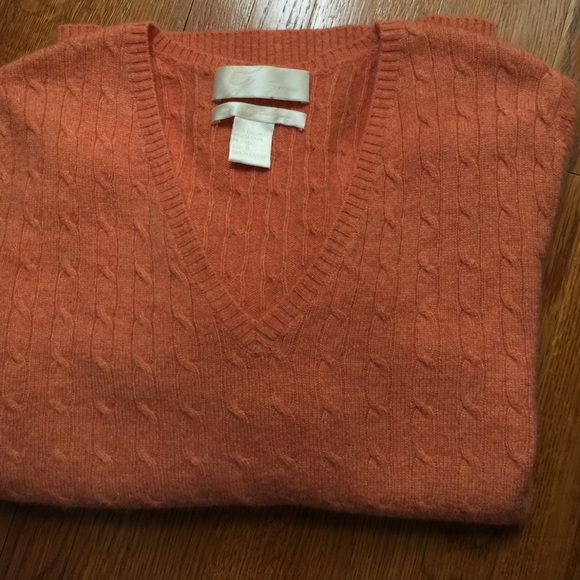 SOLD Bundle Cashmere Sweater
