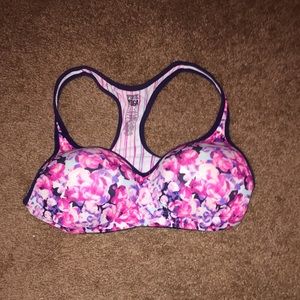 VS Yoga Sports Bra