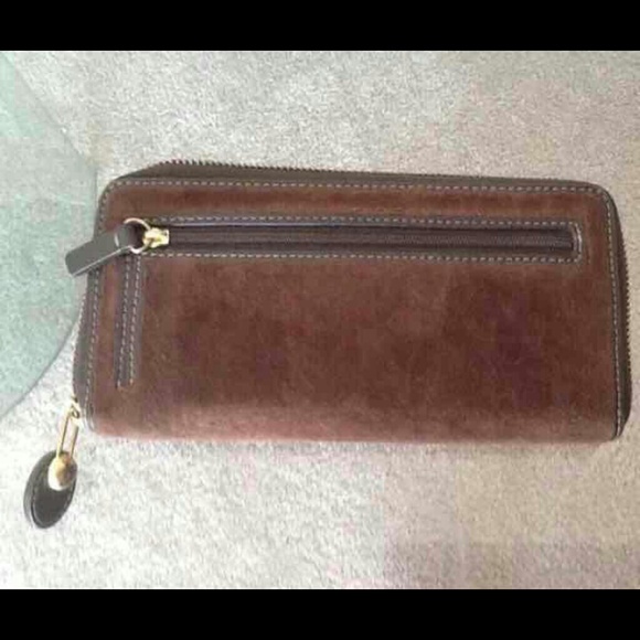 Brown Juicy Couture Wallet!♕ - Picture 4 of 4