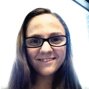 Meet your Posher, Avery