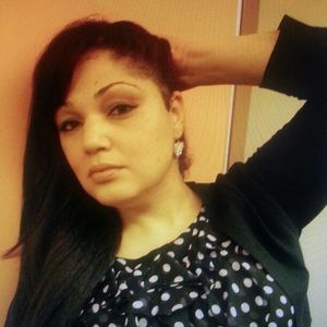 Meet your Posher, Miriam