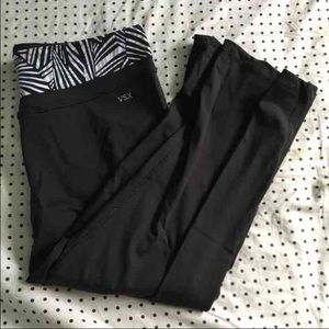 NWOT VSX cropped yogas