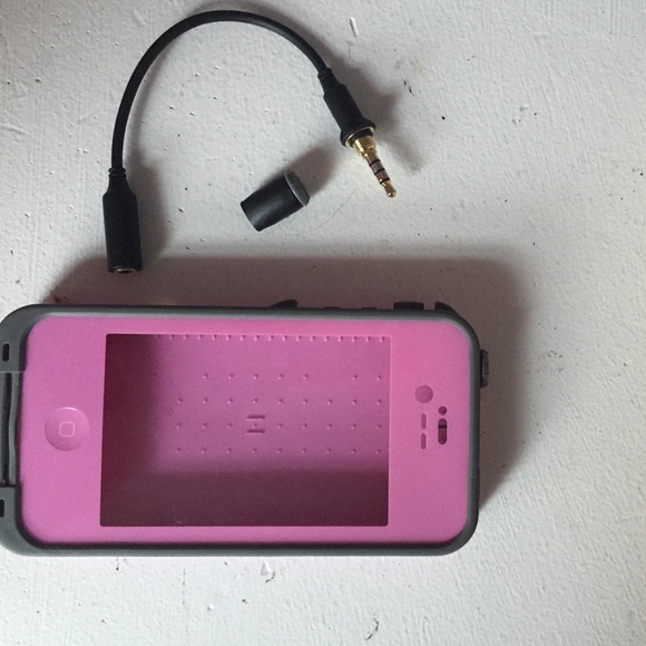 Iphone 4/4s lifeproof case