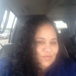 Meet your Posher, Denise