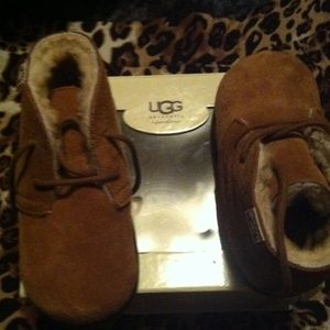 Baby ugg