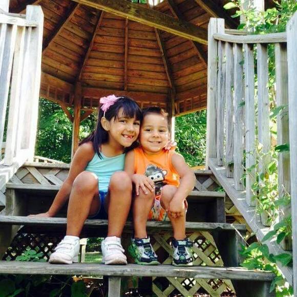 Meet your Posher, Lisa - Picture 1 of 1