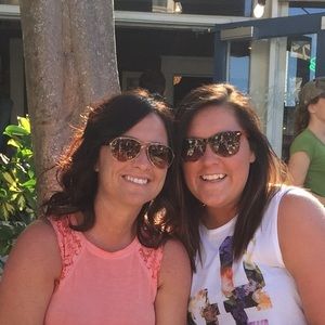 Meet your Posher, Rita