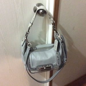 Auth Coach Kristenbeautiful gray leather purse EUC