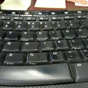 Meet your Posher, Leslie