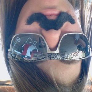 Meet your Posher, Sophia