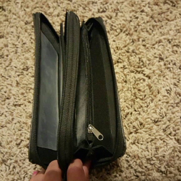 Target wallet - Picture 4 of 4